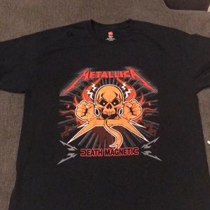 Metallica concert shirt